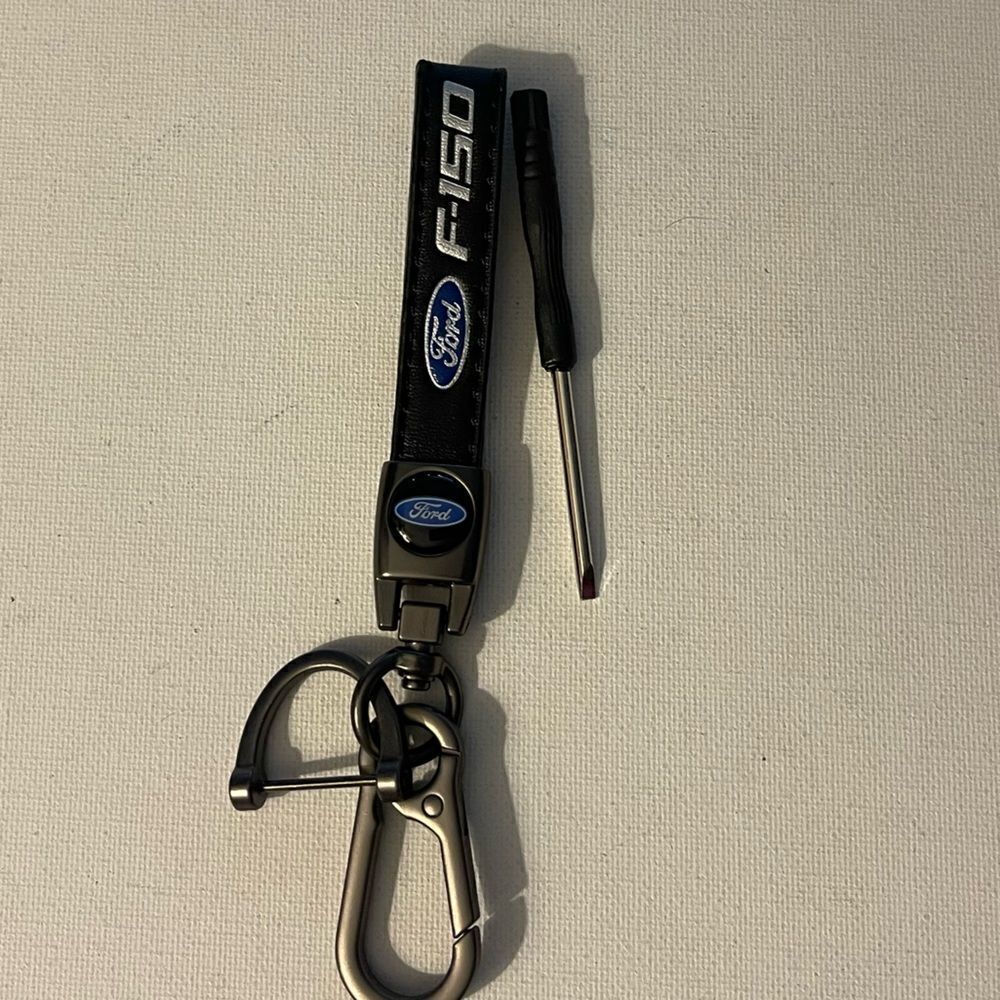 Ford F-150 key fob Keychain in black leather NWT